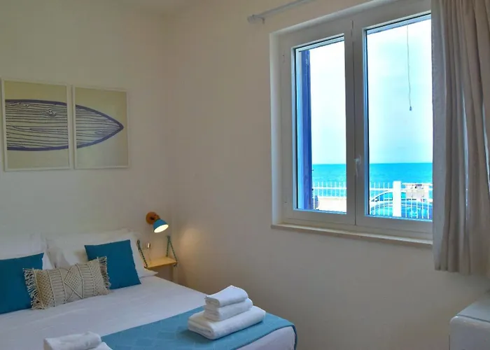 Гостевой дом 12 Passi Dal Mare