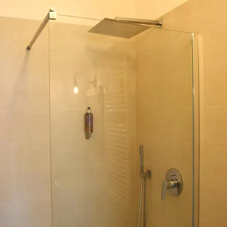 12 Passi Dal Mare Guest house Bari